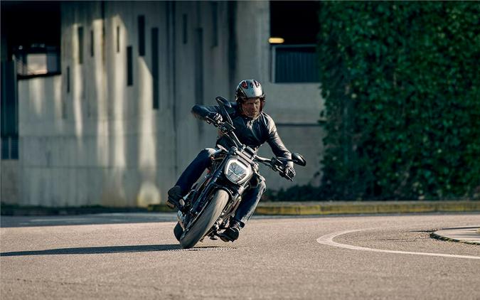 2022 Ducati XDiavel Nera