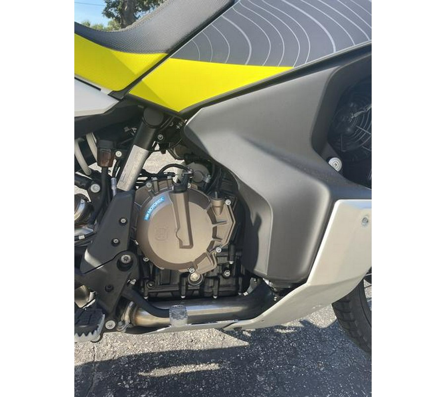 2023 Husqvarna® Norden 901