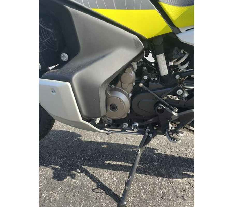 2023 Husqvarna® Norden 901