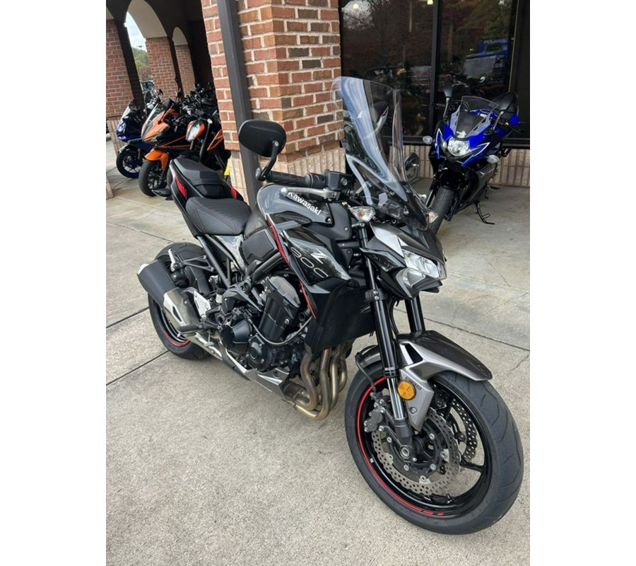 2017 Kawasaki Ninja® 300 ABS KRT Edition