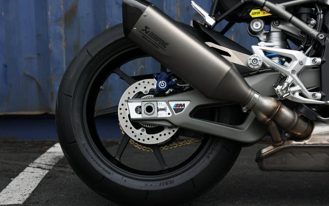 2026 BMW M 1000 R