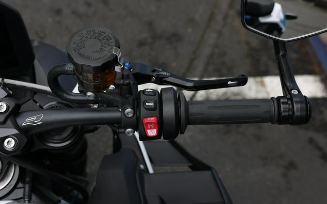 2026 BMW M 1000 R