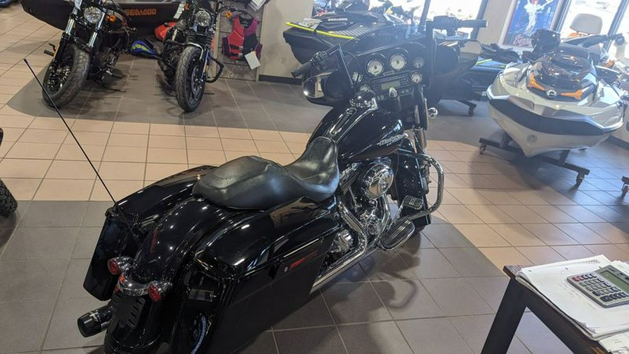 Used 2011 HARLEY STREET GLIDE BASE