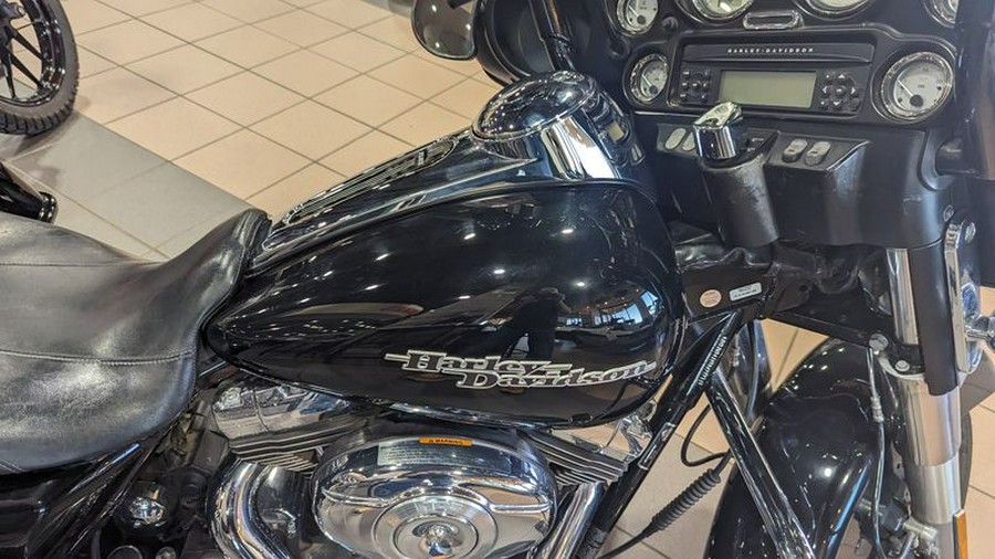 Used 2011 HARLEY STREET GLIDE BASE