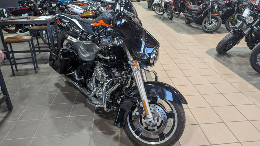 Used 2011 HARLEY STREET GLIDE BASE