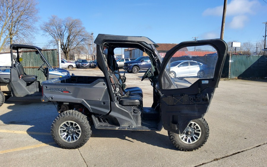 2018 Honda Pioneer 1000 LE