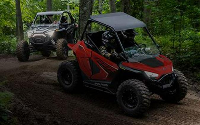 2025 Polaris RZR 200 EFI