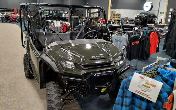 2025 Honda® Pioneer 1000-5 Deluxe