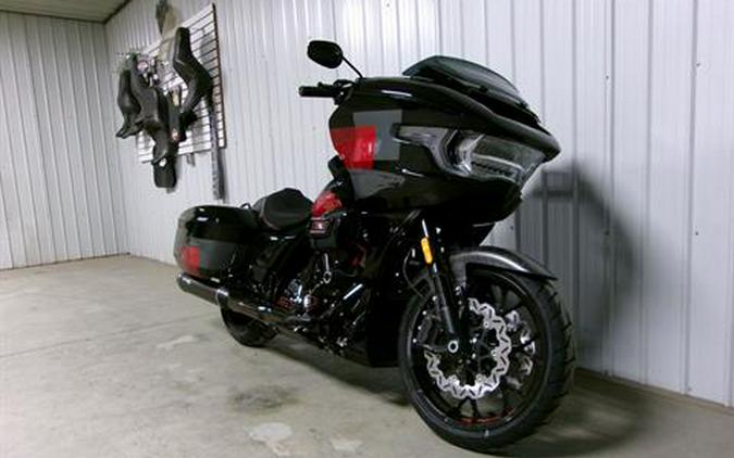 2025 Harley-Davidson CVO™ Road Glide® ST