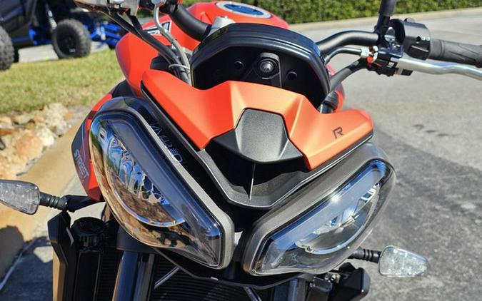 2025 Triumph Street Triple 765 R Matte Baja Orange REET TRIPLE R