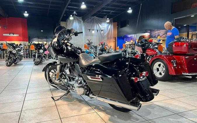 2020 Harley-Davidson® FLHX - Street Glide®