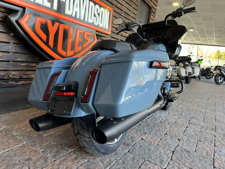 FLTRX 2024 Road Glide®