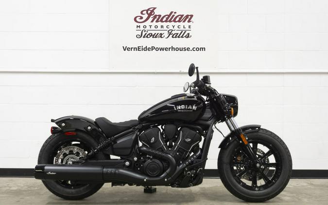 2025 Indian Motorcycle® Scout® Bobber Black Metallic