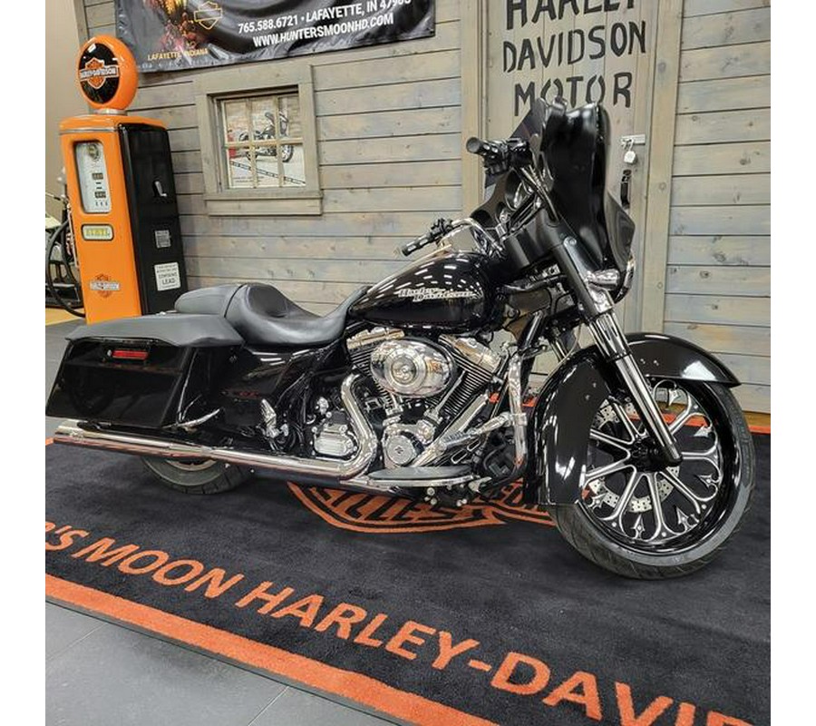 2013 Harley-Davidson® FLHX - Street Glide®