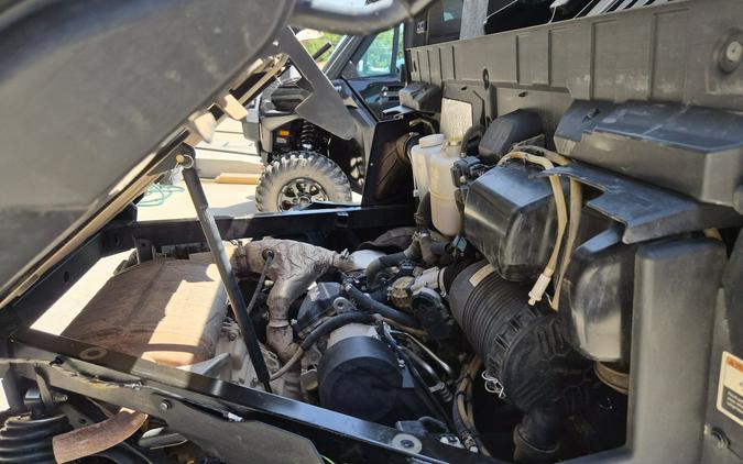2024 Can-Am Defender Limited