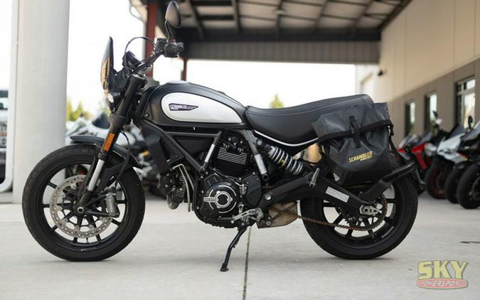 2022 Ducati Scrambler Icon Dark