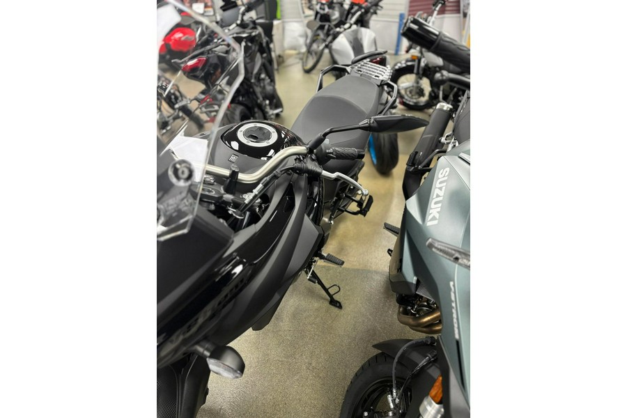 2025 Suzuki V-Strom 650