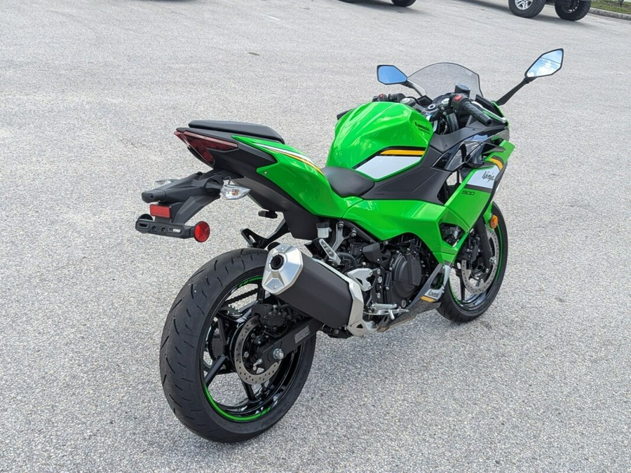 2025 Kawasaki Ninja 500 KRT Edition