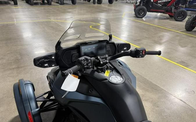 2026 Can-Am® Spyder F3 Limited Dark