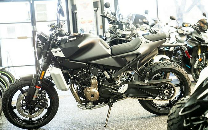 2025 Husqvarna Svartpilen 801 801