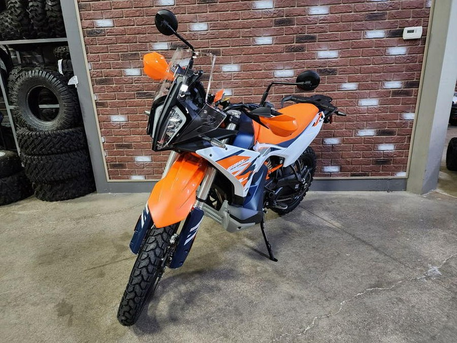 2025 KTM 890 Adventure R