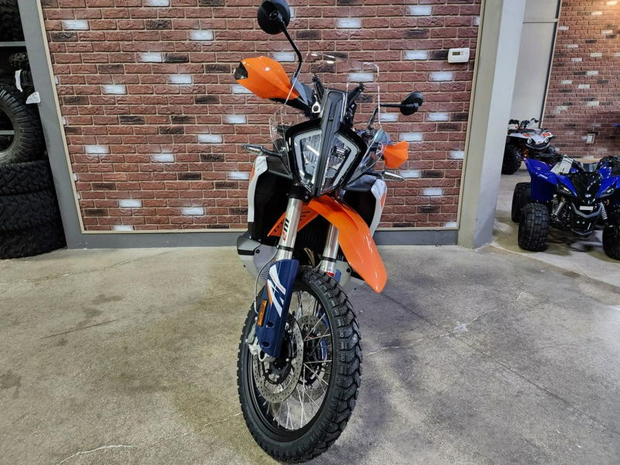 2025 KTM 890 Adventure R