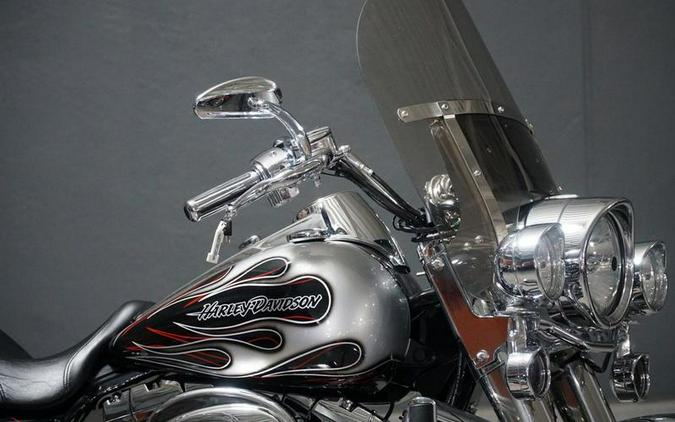 2009 Harley-Davidson® FLHRC - Road King® Classic