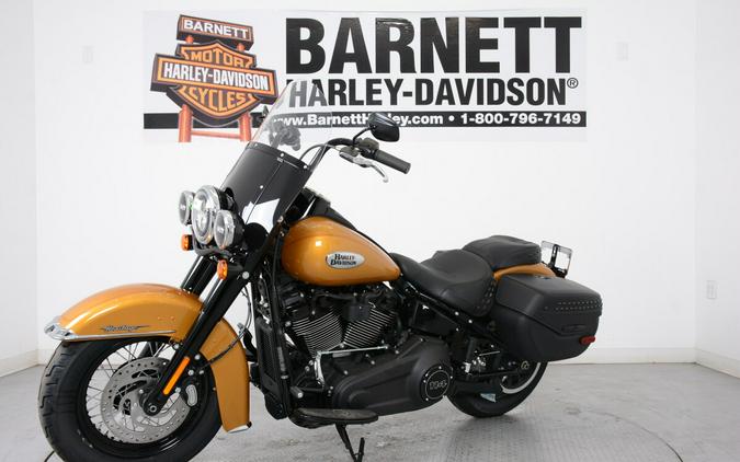 2023 Harley-Davidson FLHCS Heritage Classic