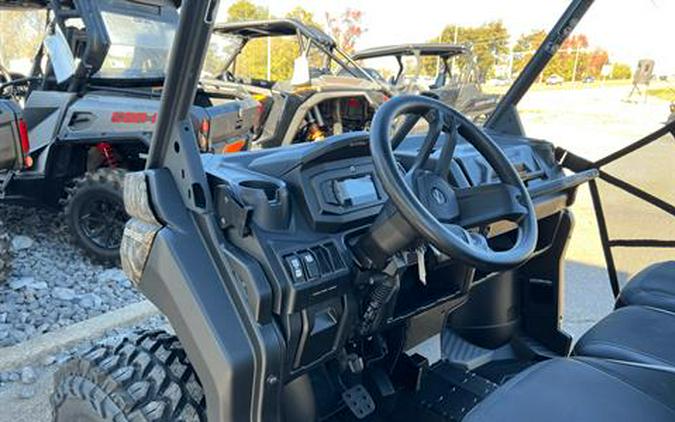 2023 Can-Am Defender XT HD9