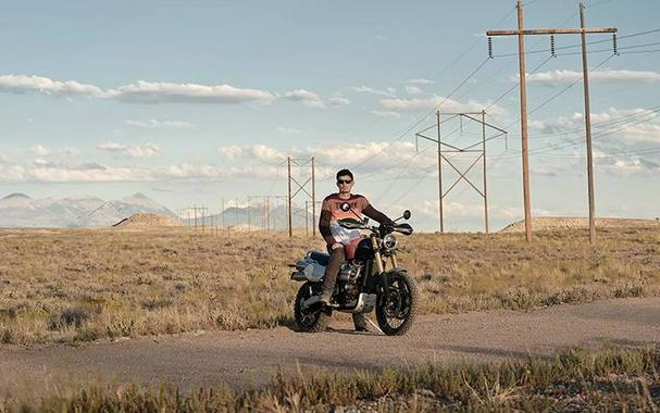 2025 Triumph Scrambler 1200 XE