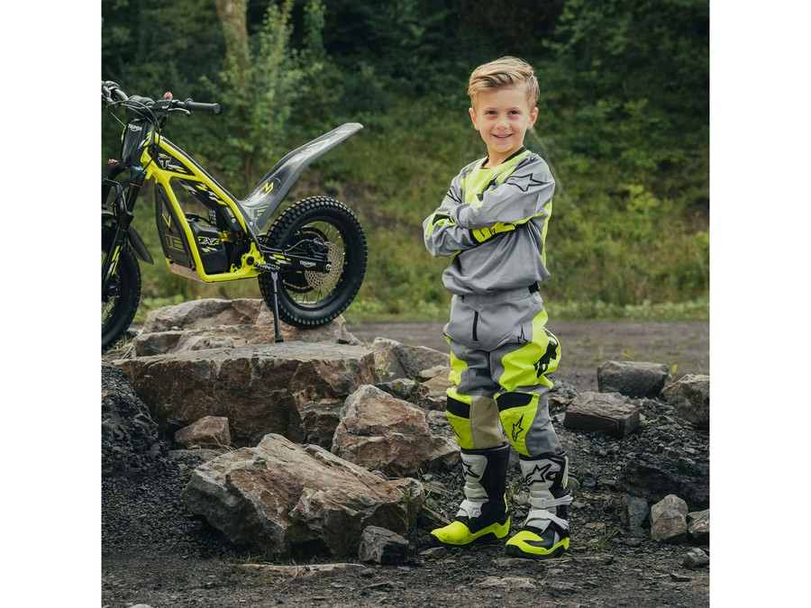 2026 Triumph TXP-16 - Powered by OSET