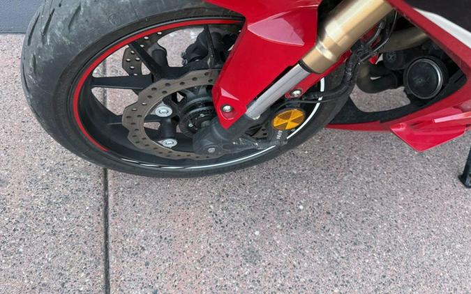 2022 Honda CBR500R ABS