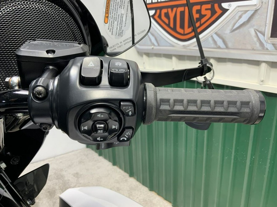 2026 Harley-Davidson® FLHXL - Street Glide® Limited