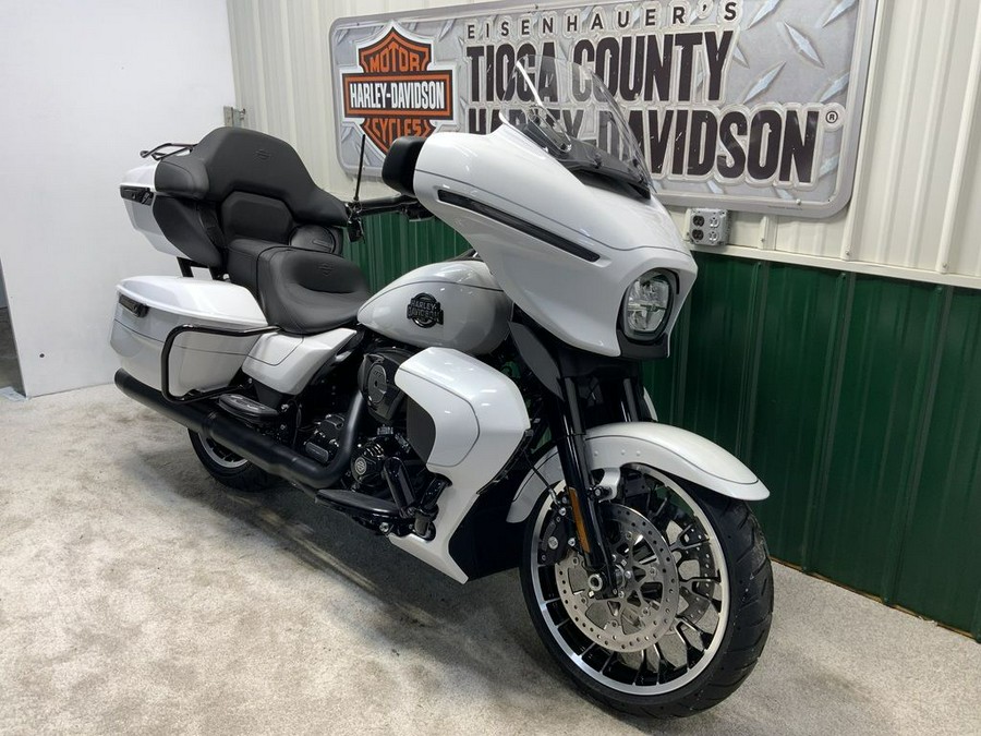 2026 Harley-Davidson® FLHXL - Street Glide® Limited