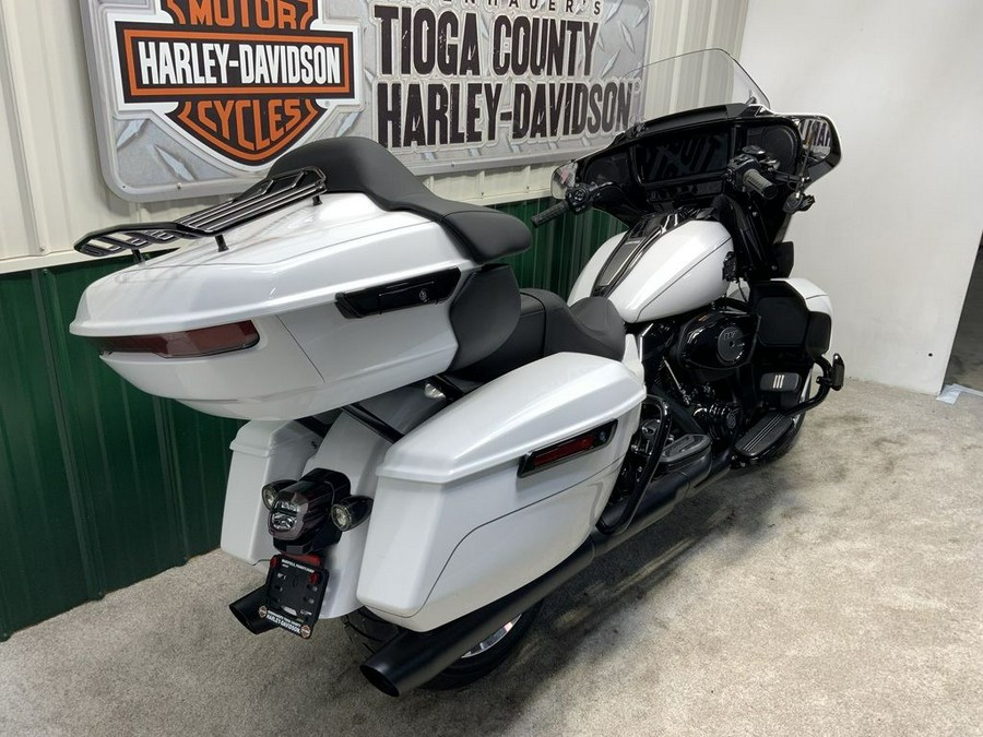 2026 Harley-Davidson® FLHXL - Street Glide® Limited