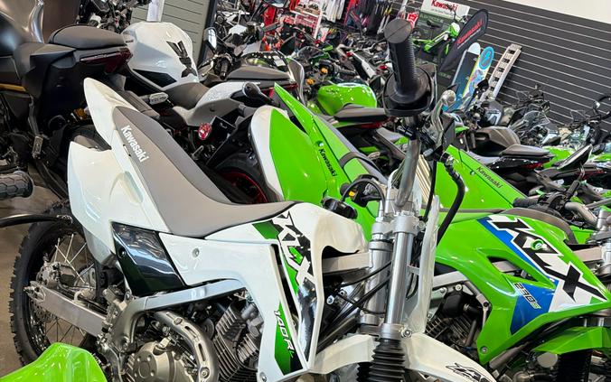 2027 Kawasaki KLX®140R L