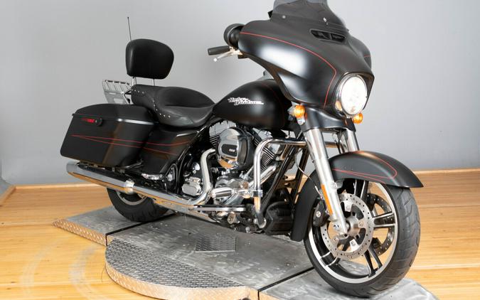 2014 Harley-Davidson Street Glide Special