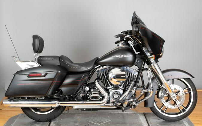 2014 Harley-Davidson Street Glide Special