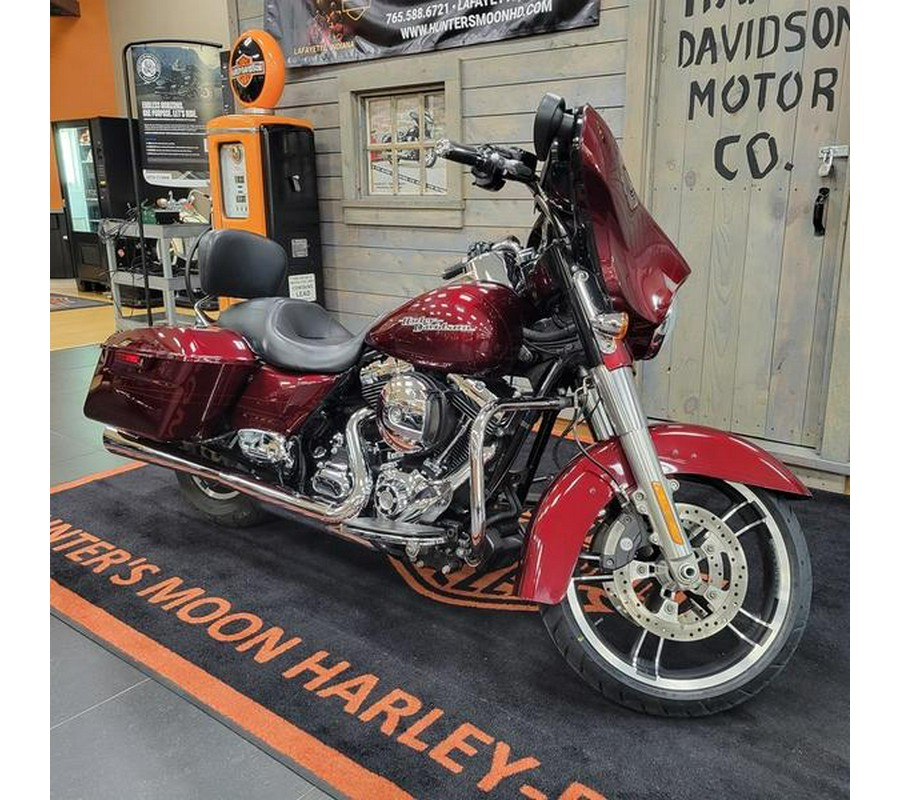 2014 Harley-Davidson® FLHXS - Street Glide® Special