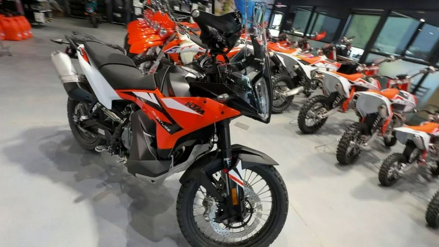 2023 KTM 890 Adventure