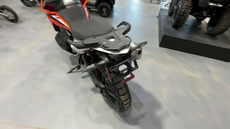 2023 KTM 890 Adventure