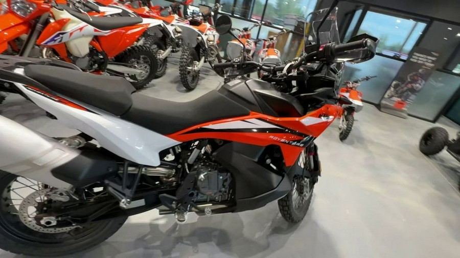 2023 KTM 890 Adventure