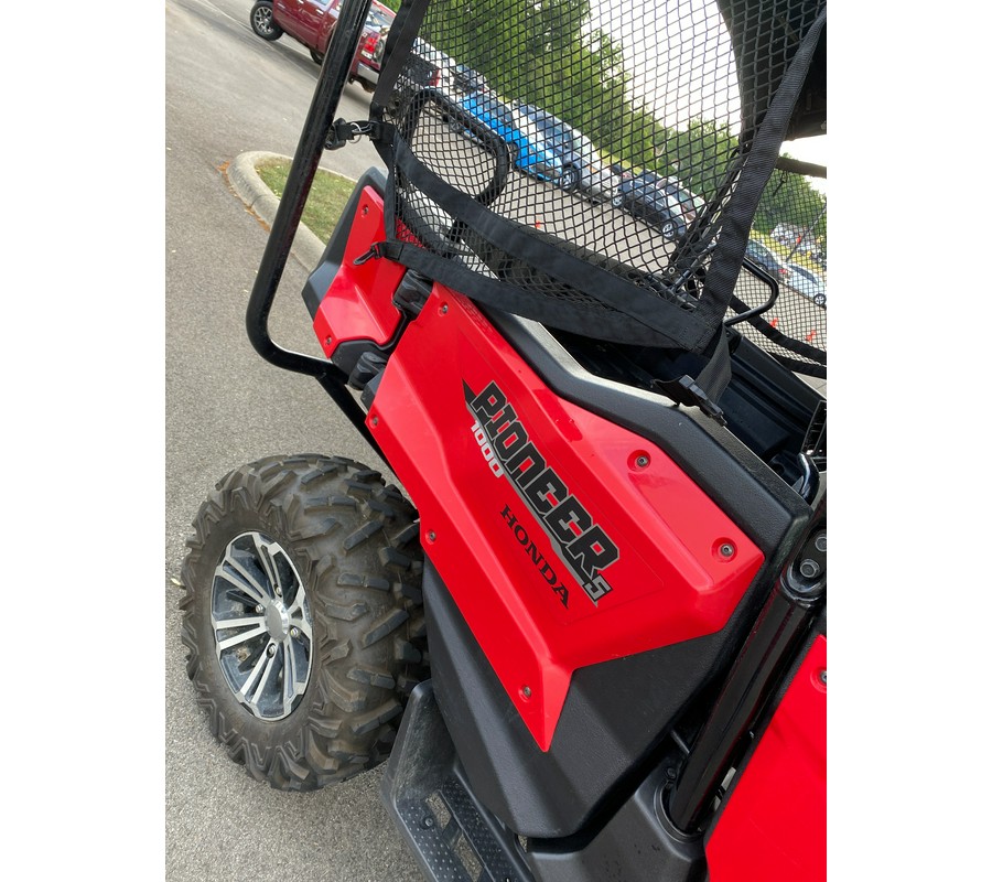 2018 Honda PIONEER 1000-5 DELUXE