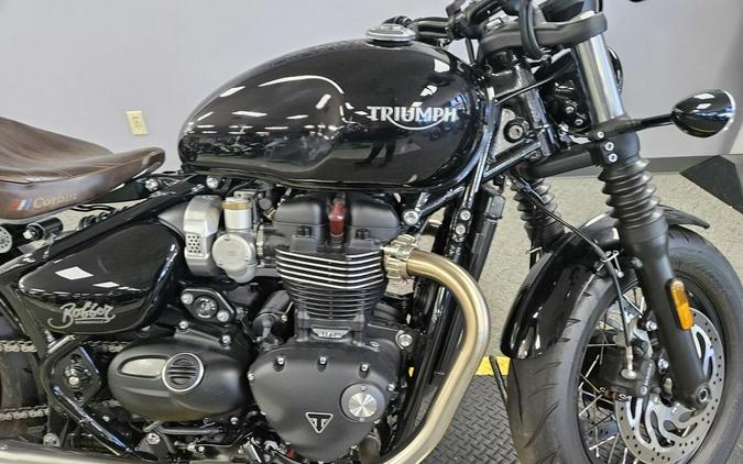 2022 Triumph Bonneville Bobber Base