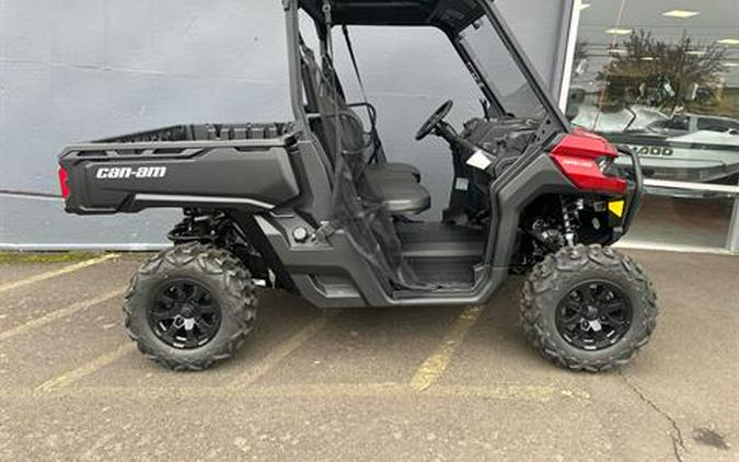2025 Can-Am Defender DPS HD10