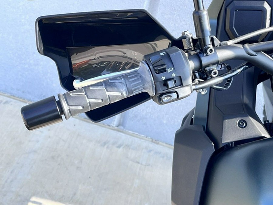 2025 Kawasaki KLR 650 Base