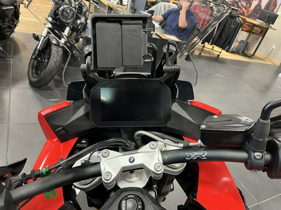 2022 BMW S 1000 XR Racing Red