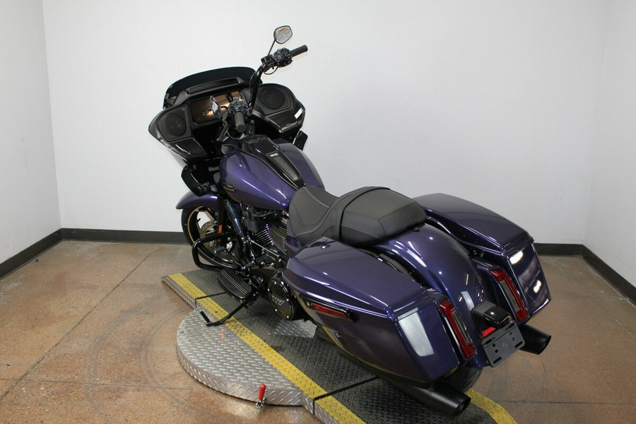 Harley-Davidson® Road Glide® 2026 FLTRX 84667318 PURPLE ABYSS