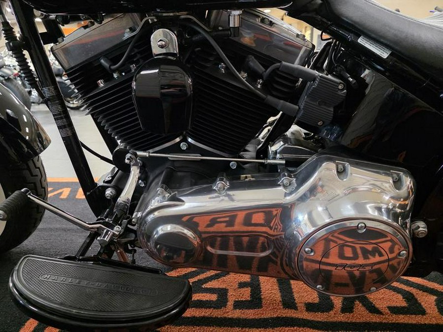 2014 Harley-Davidson® FLS - Softail Slim®