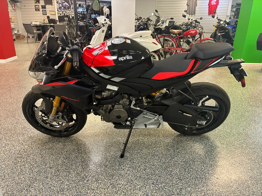 2026 Aprilia Tuono 660 Factory